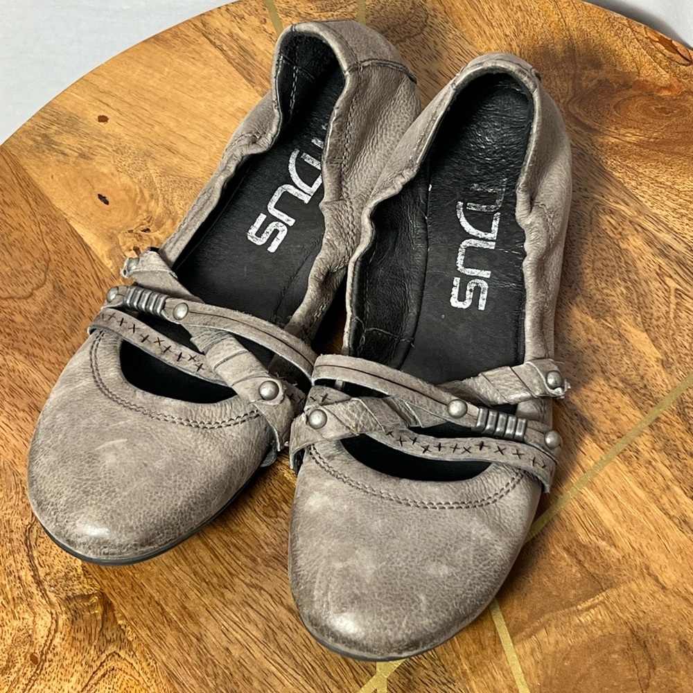 Mjus flats